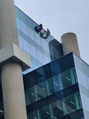 trabajos con alpinistas